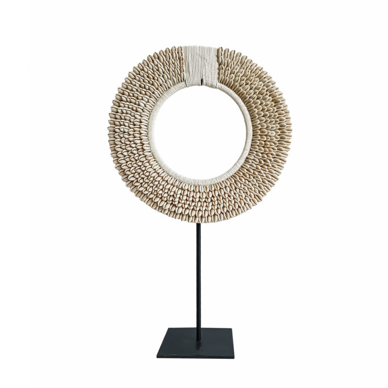 Money Cowrie Necklace, Papua New Guinea